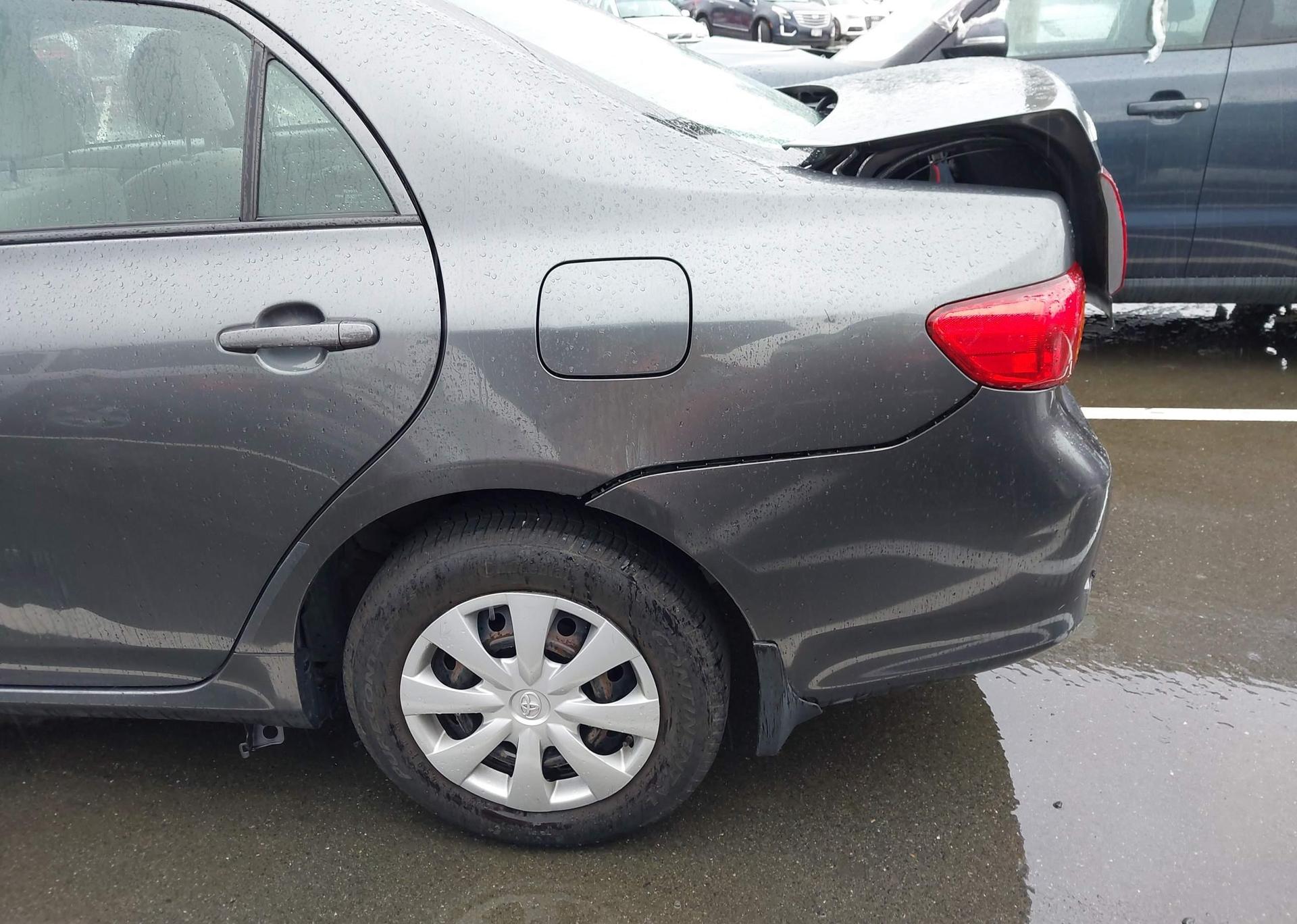 2010 TOYOTA COROLLA S