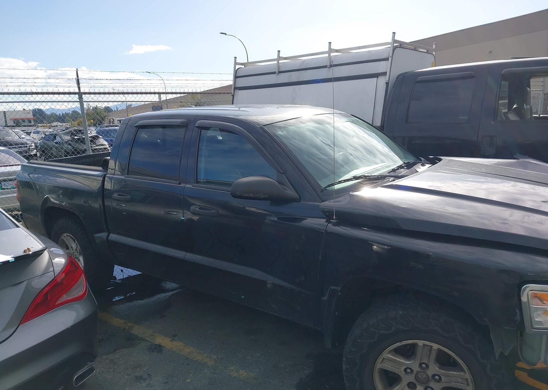 2008 DODGE DAKOTA QUAD SLT