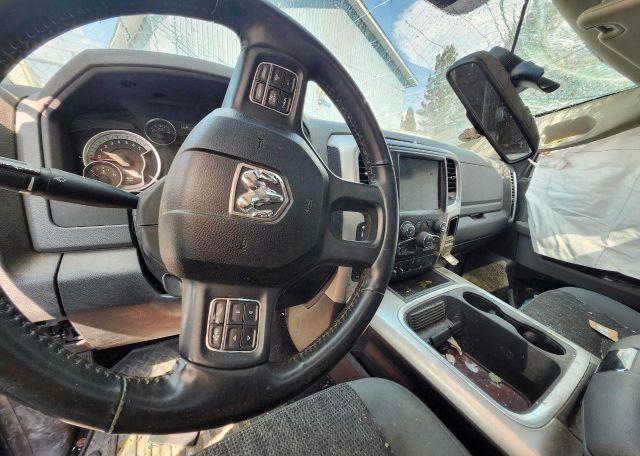 2017 RAM 1500 SLT