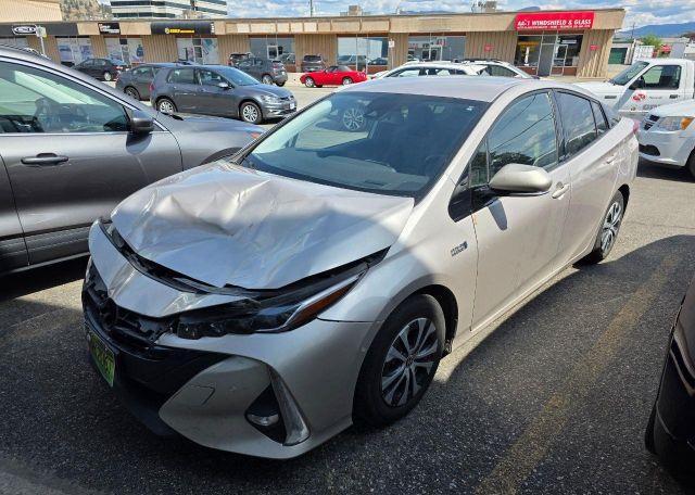2020 TOYOTA PRIUS