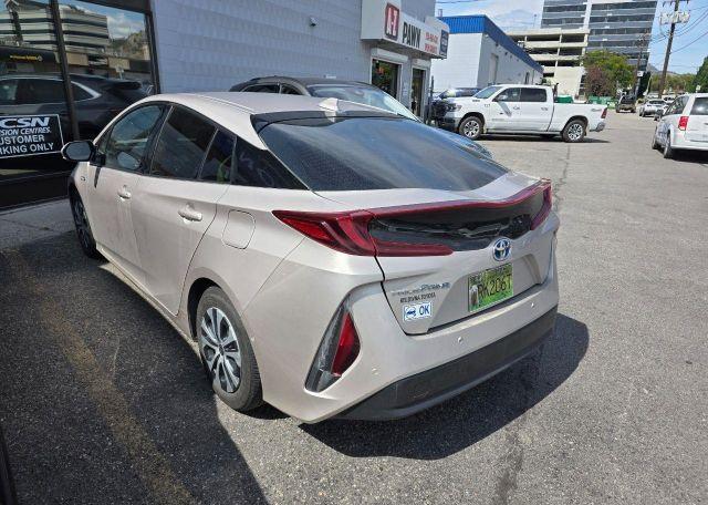 2020 TOYOTA PRIUS