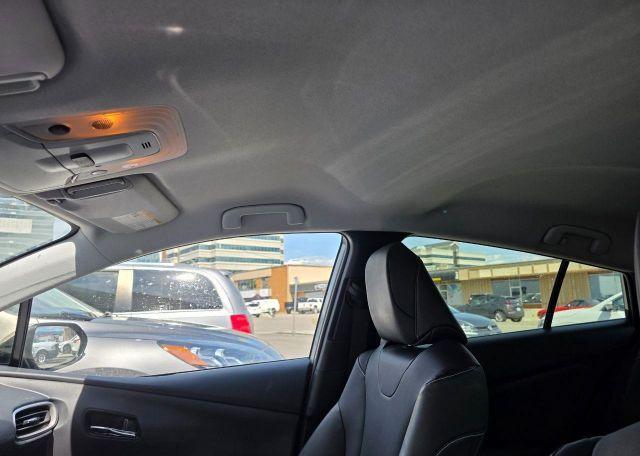 2020 TOYOTA PRIUS