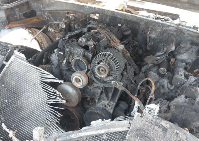 2005 CADILLAC ESCALADE