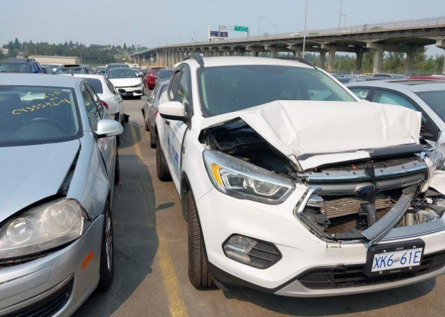 2017 FORD ESCAPE SE