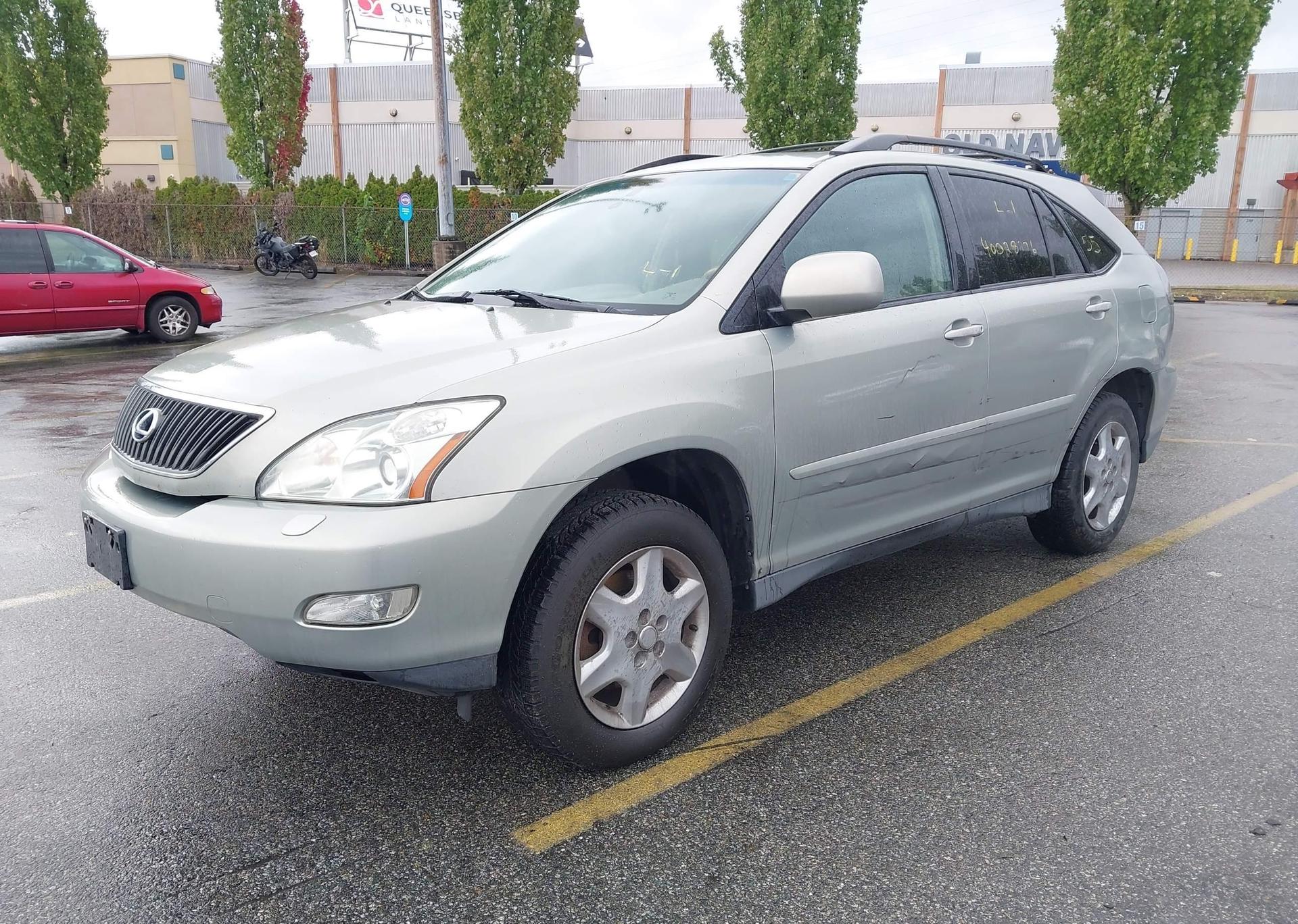 2004 LEXUS RX 330