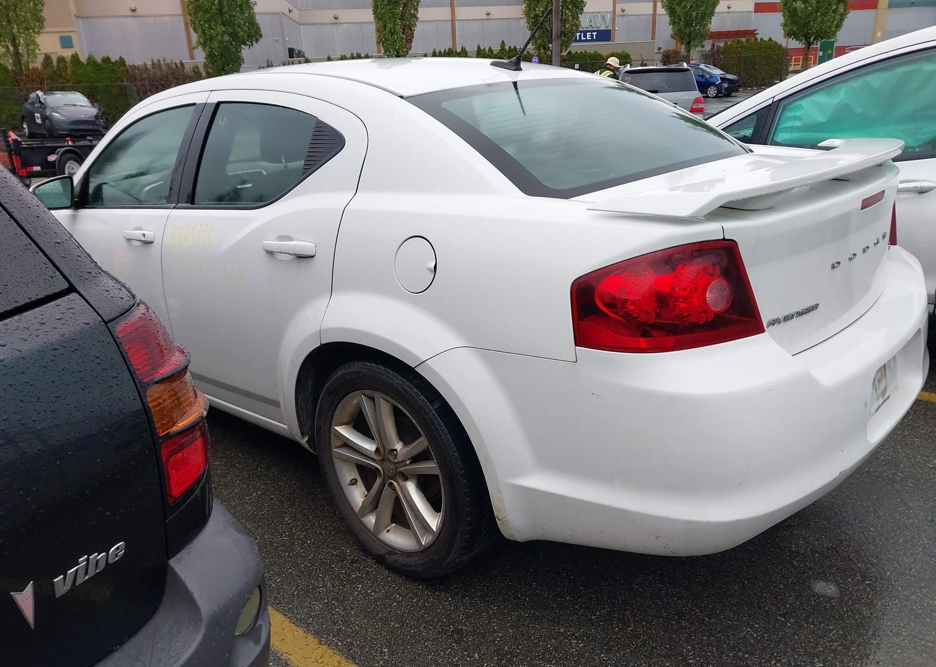 2013 DODGE AVENGER SXT
