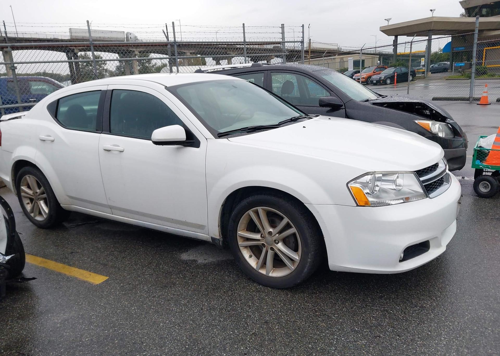 2013 DODGE AVENGER SXT