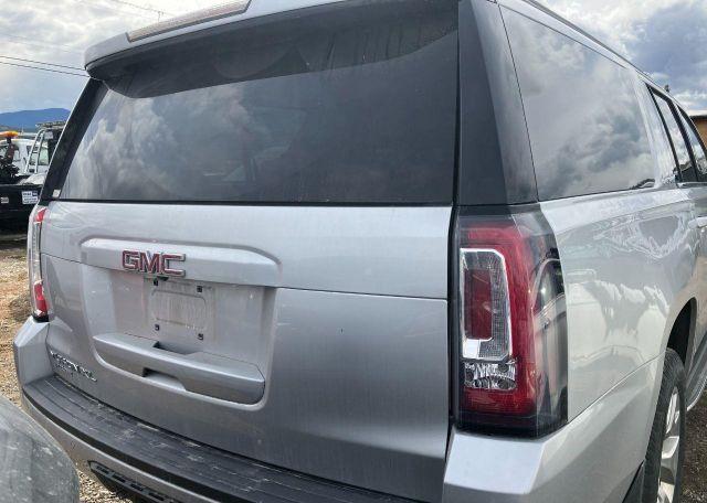 2017 GMC YUKON