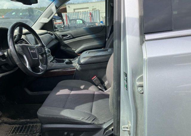 2017 GMC YUKON