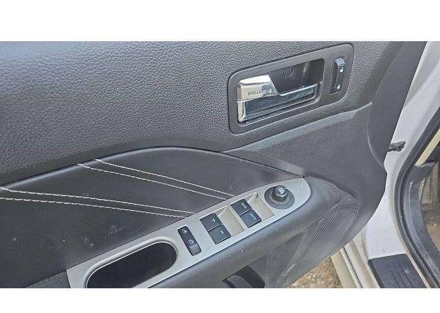 2011 FORD FUSION SPORT