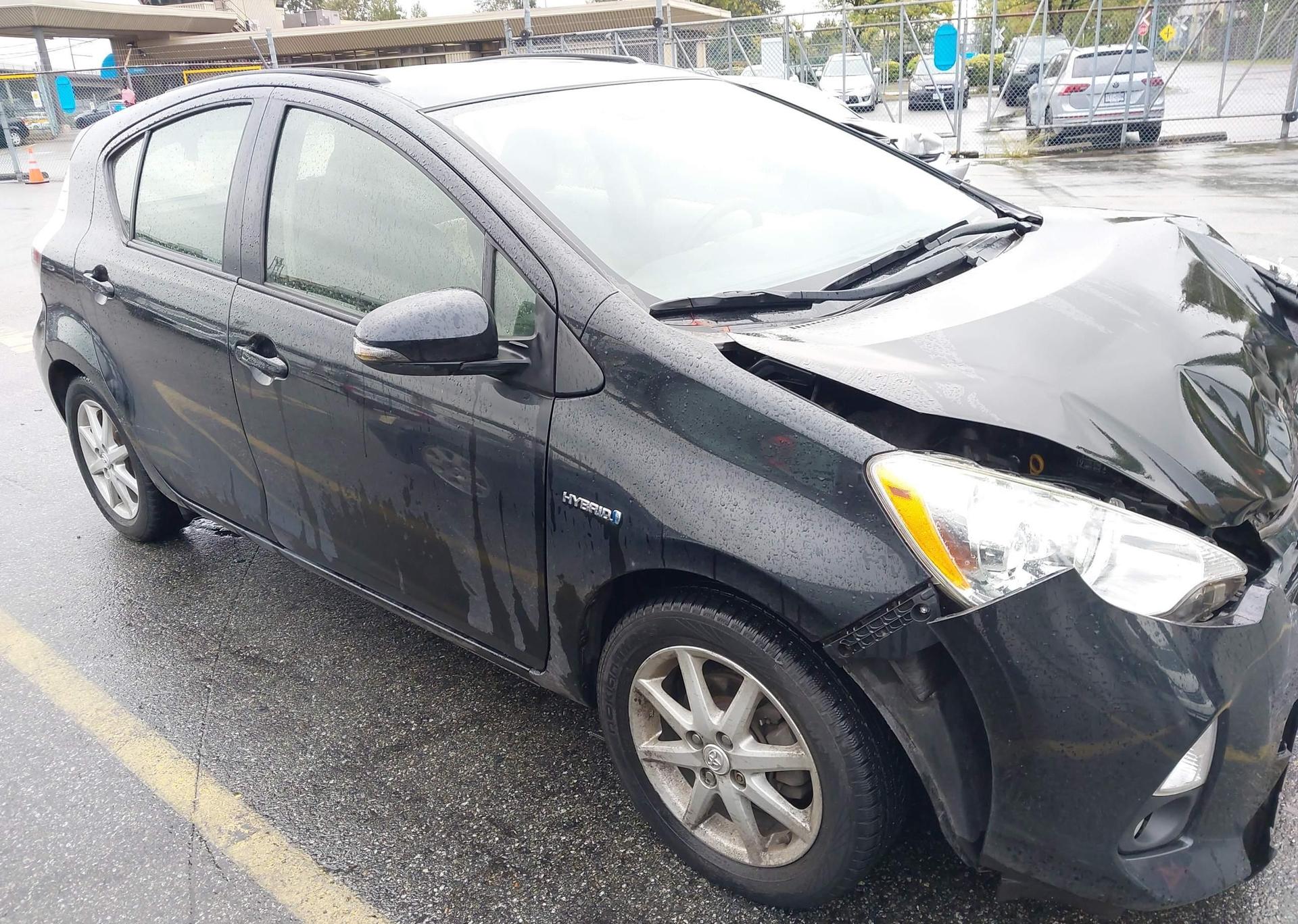 2014 TOYOTA PRIUS