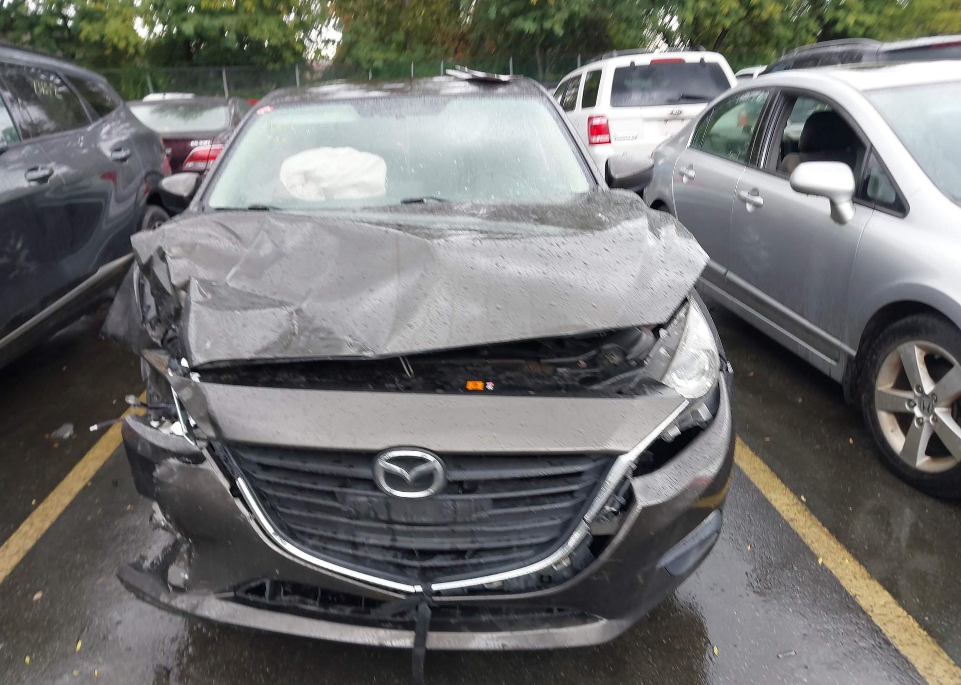 2014 MAZDA 3 TOURING