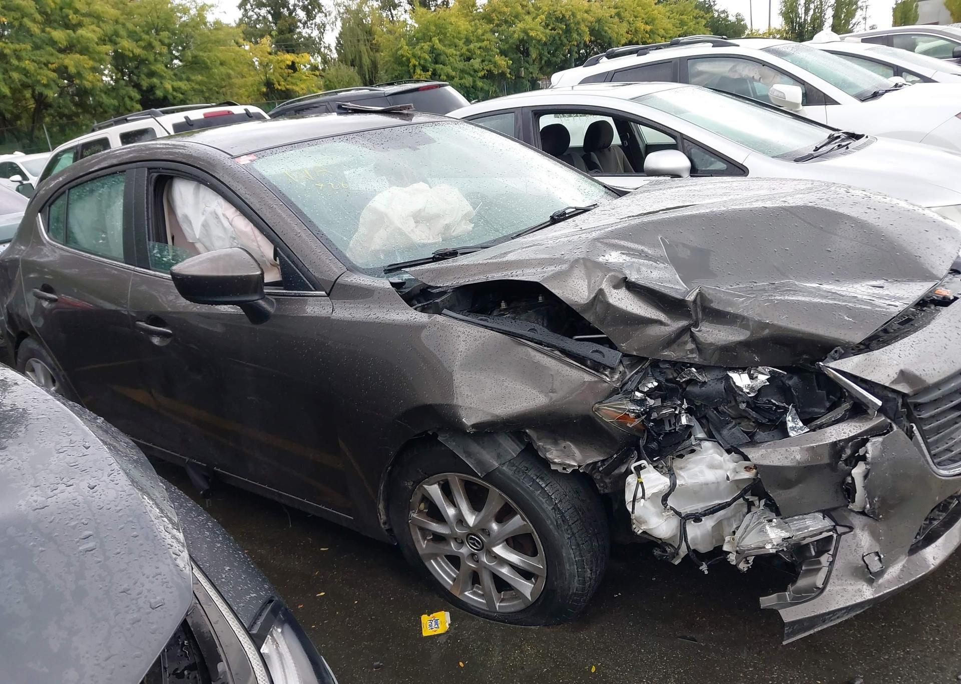 2014 MAZDA 3 TOURING
