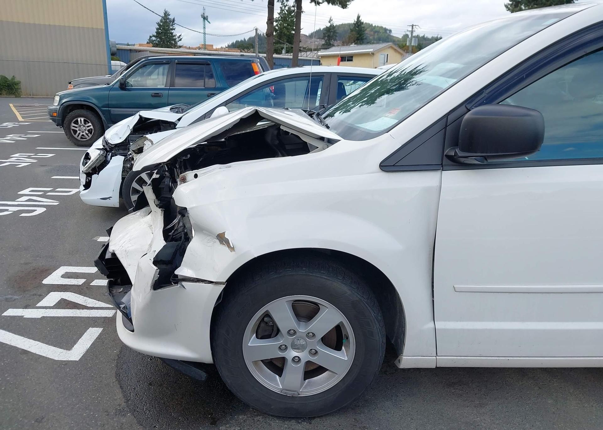 2011 DODGE GRAND CARAVAN EXPRESS
