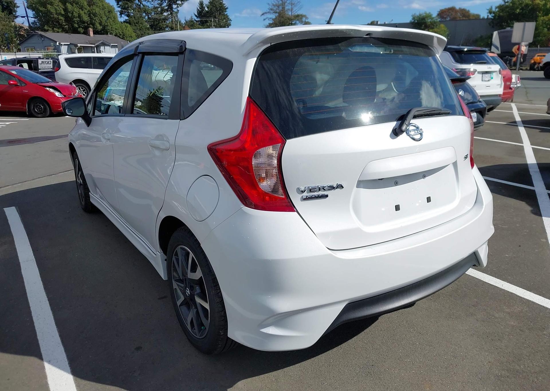 2017 NISSAN VERSA