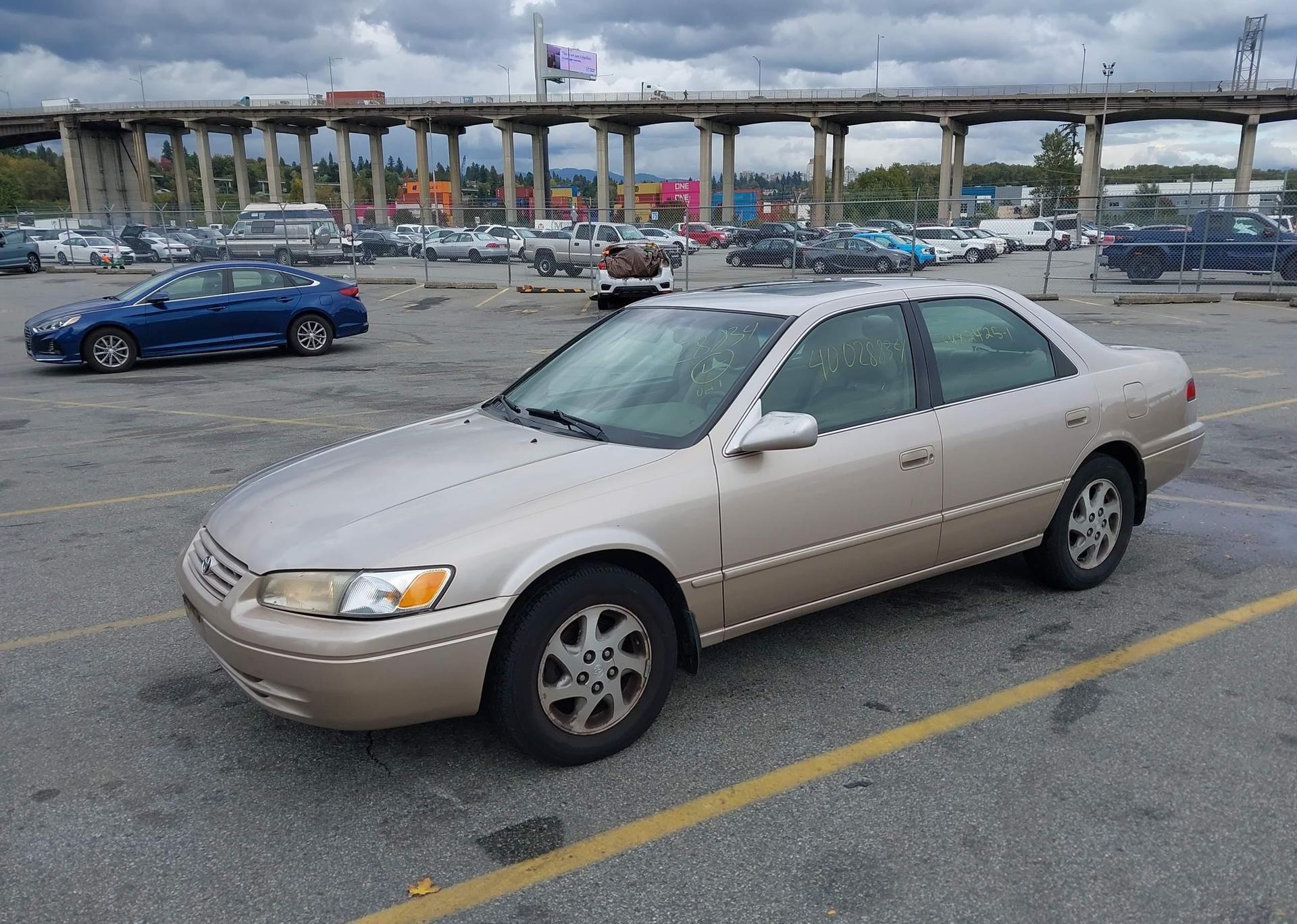 1997 TOYOTA CAMRY