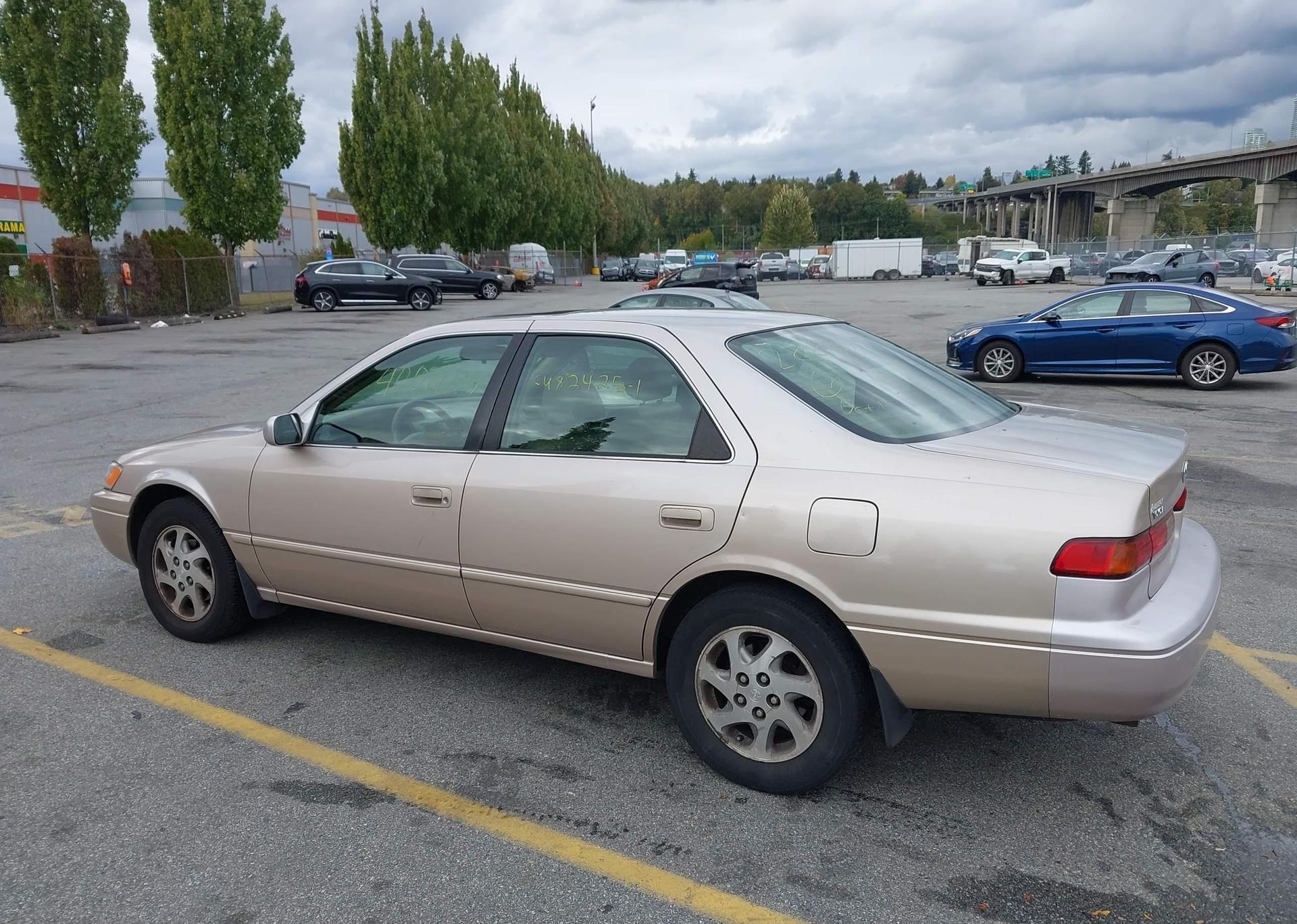 1997 TOYOTA CAMRY
