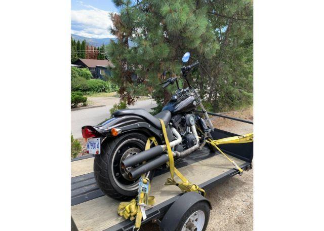 2006 HARLEY-DAVIDSON FXSTBI