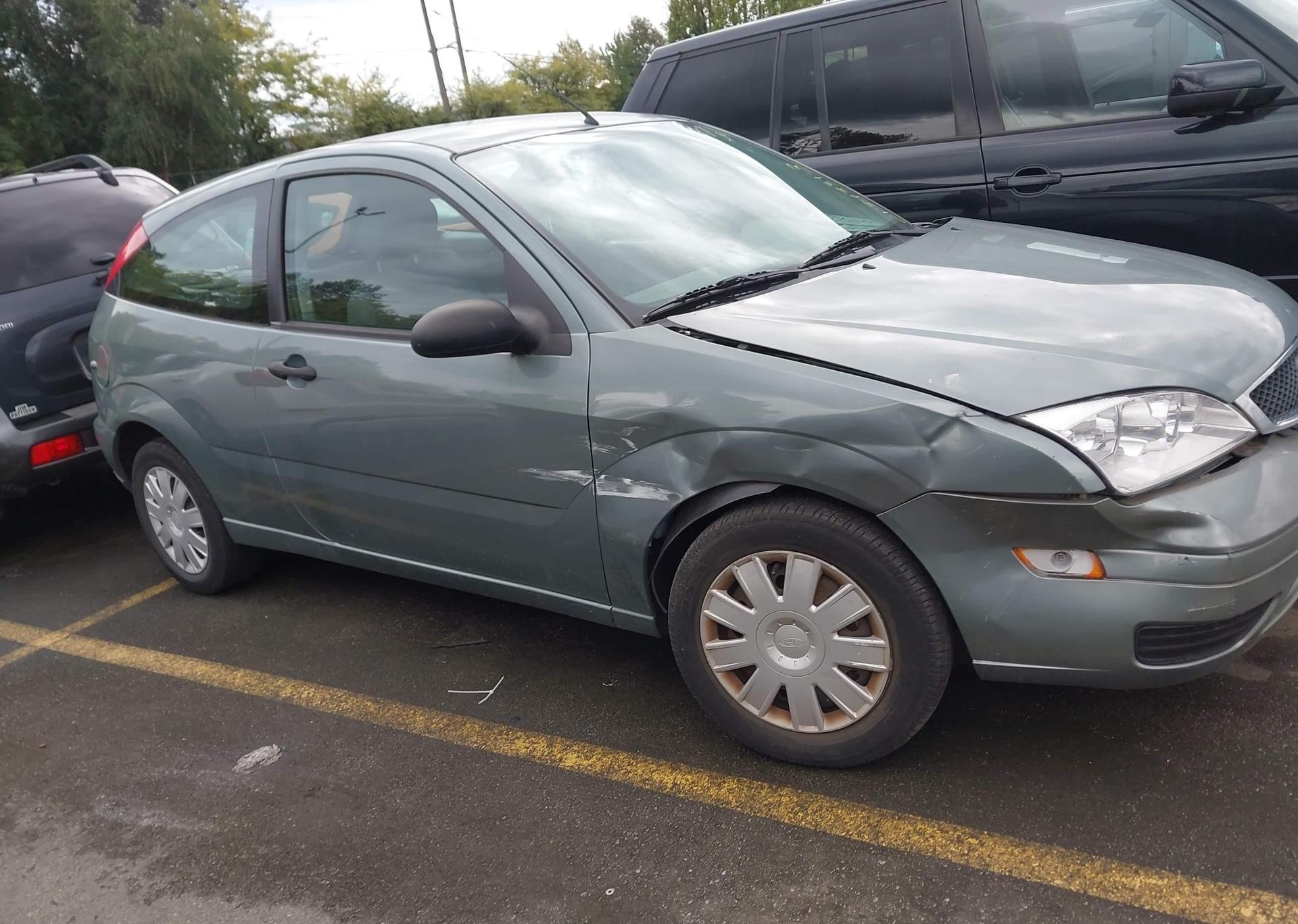 2005 FORD FOCUS ZX3