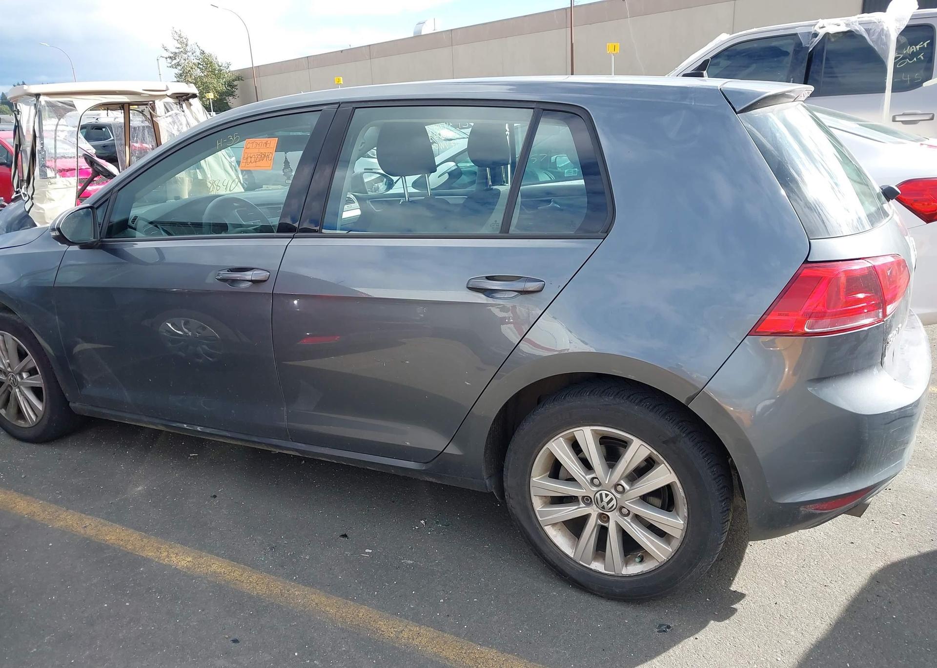 2017 VOLKSWAGEN GOLF