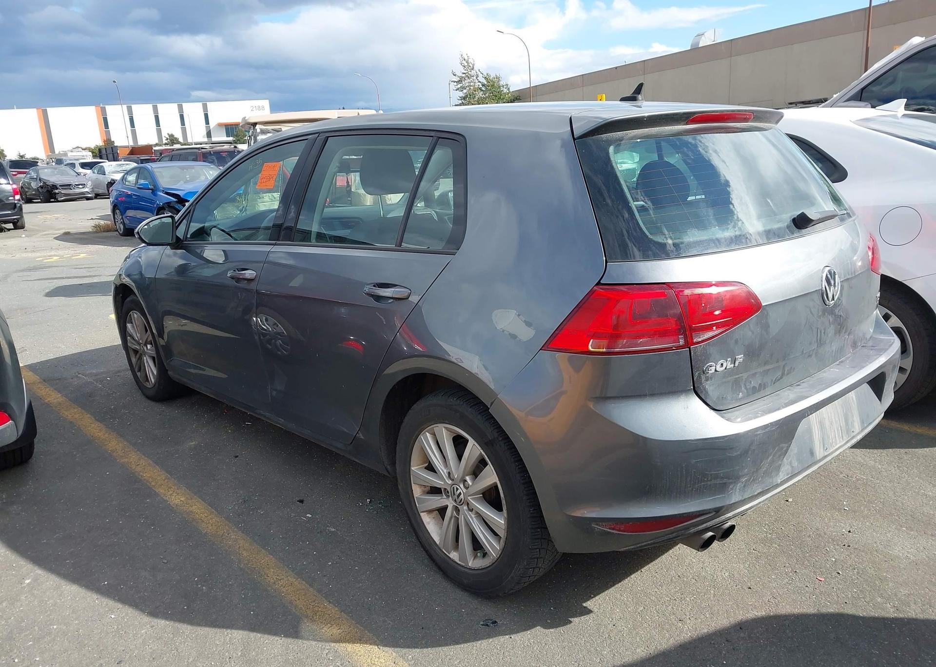 2017 VOLKSWAGEN GOLF