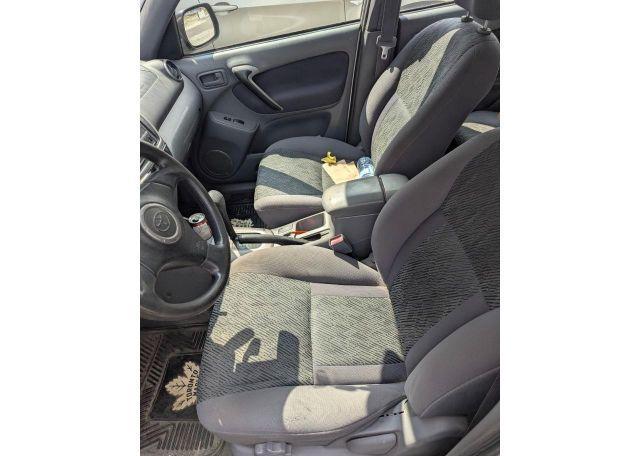 2001 TOYOTA RAV4