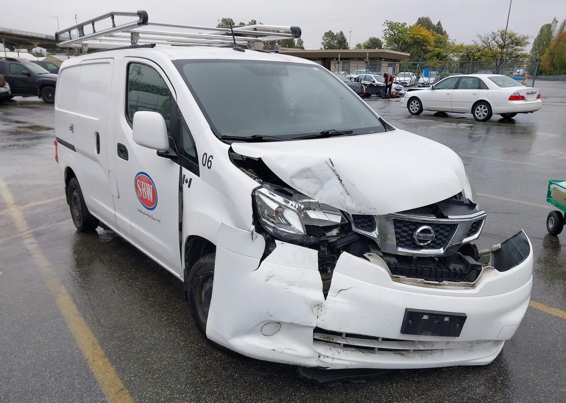 2015 NISSAN NV200 2.5S