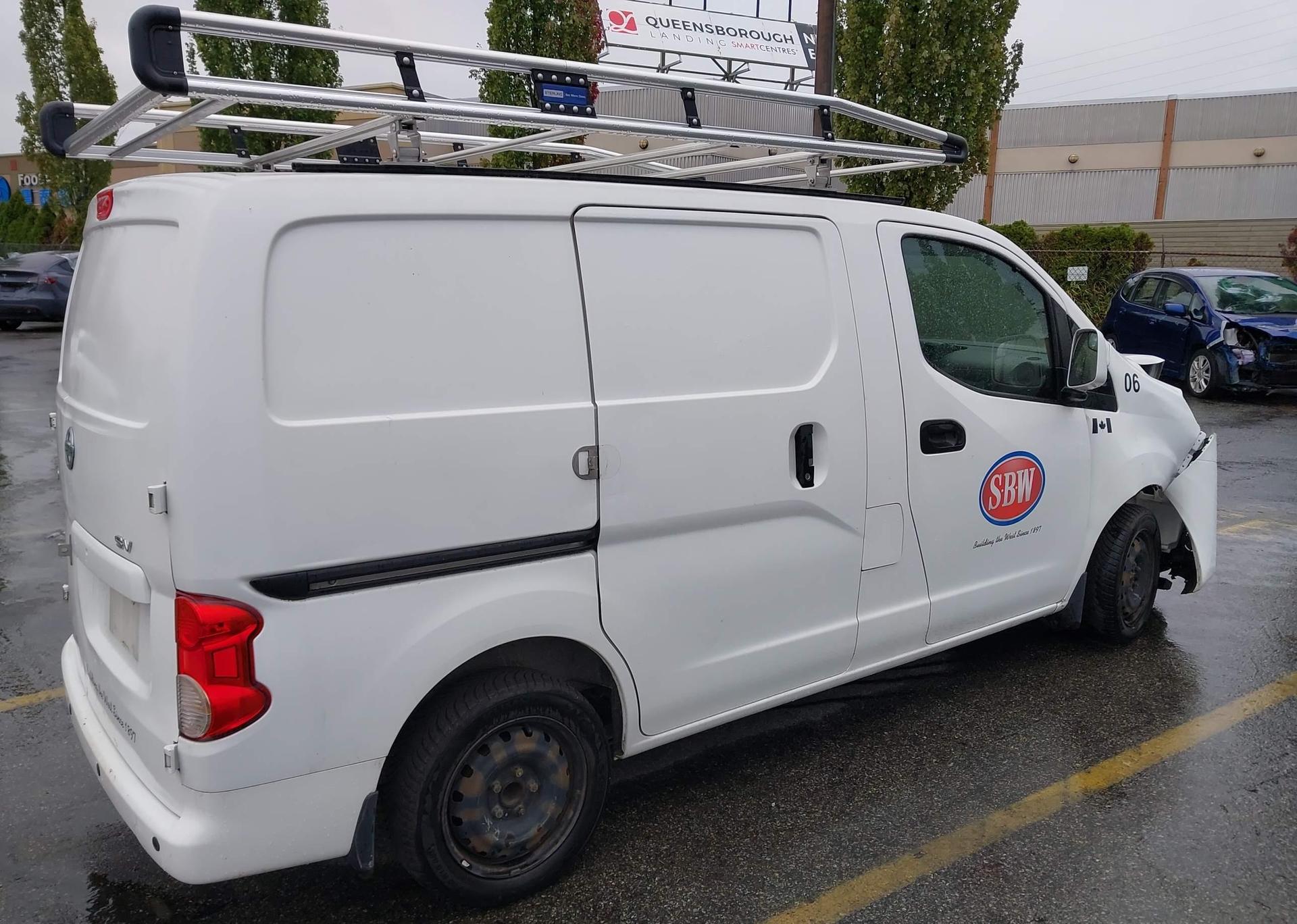 2015 NISSAN NV200 2.5S