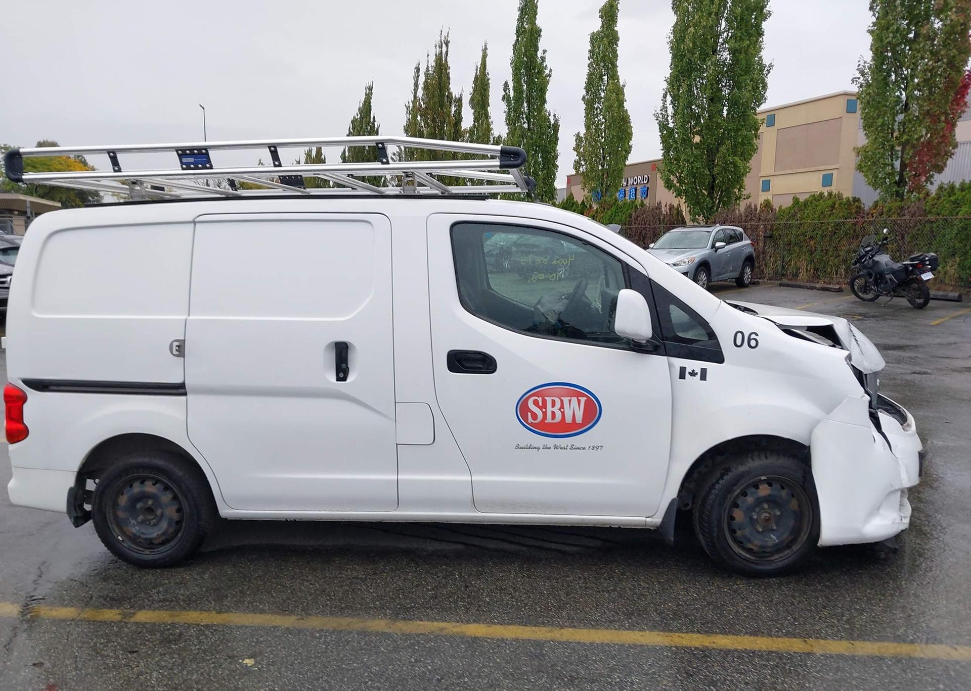 2015 NISSAN NV200 2.5S