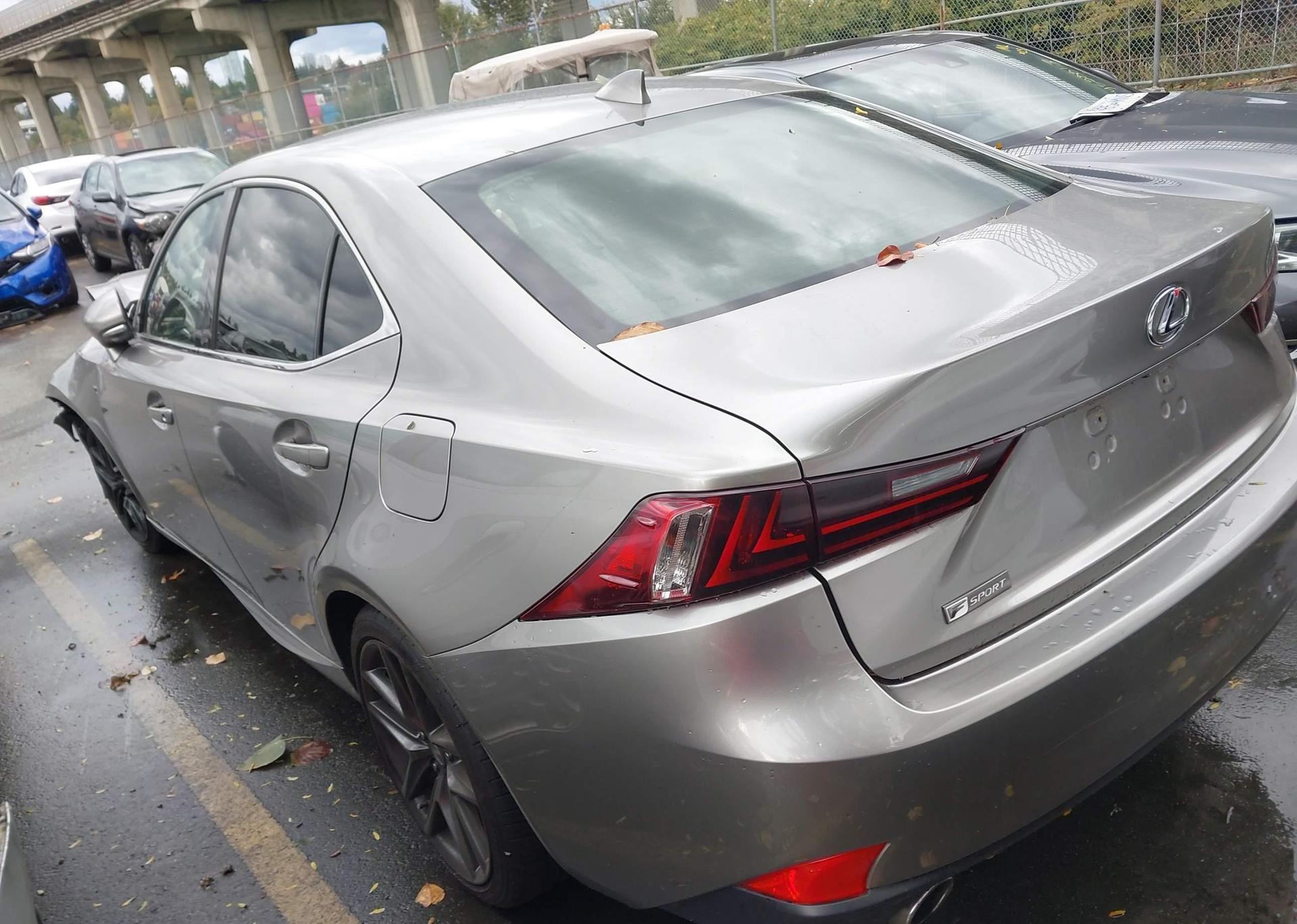 2016 LEXUS IS 300