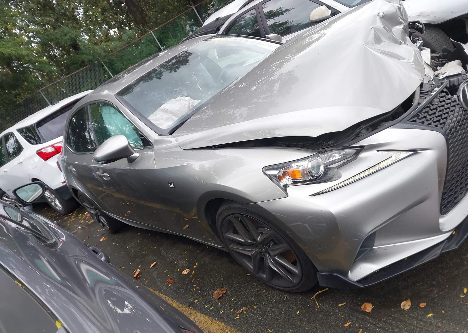 2016 LEXUS IS 300