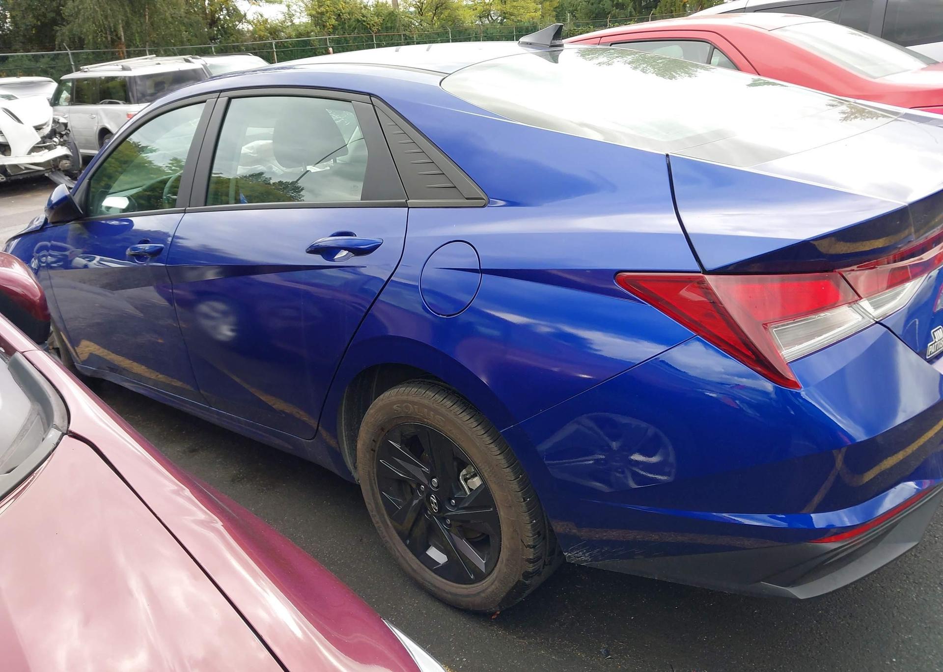 2021 HYUNDAI ELANTRA SEL