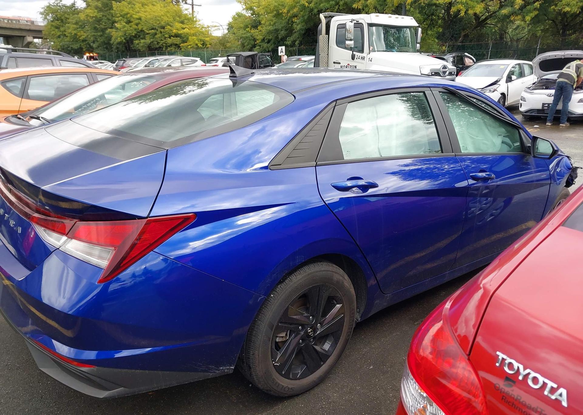 2021 HYUNDAI ELANTRA SEL