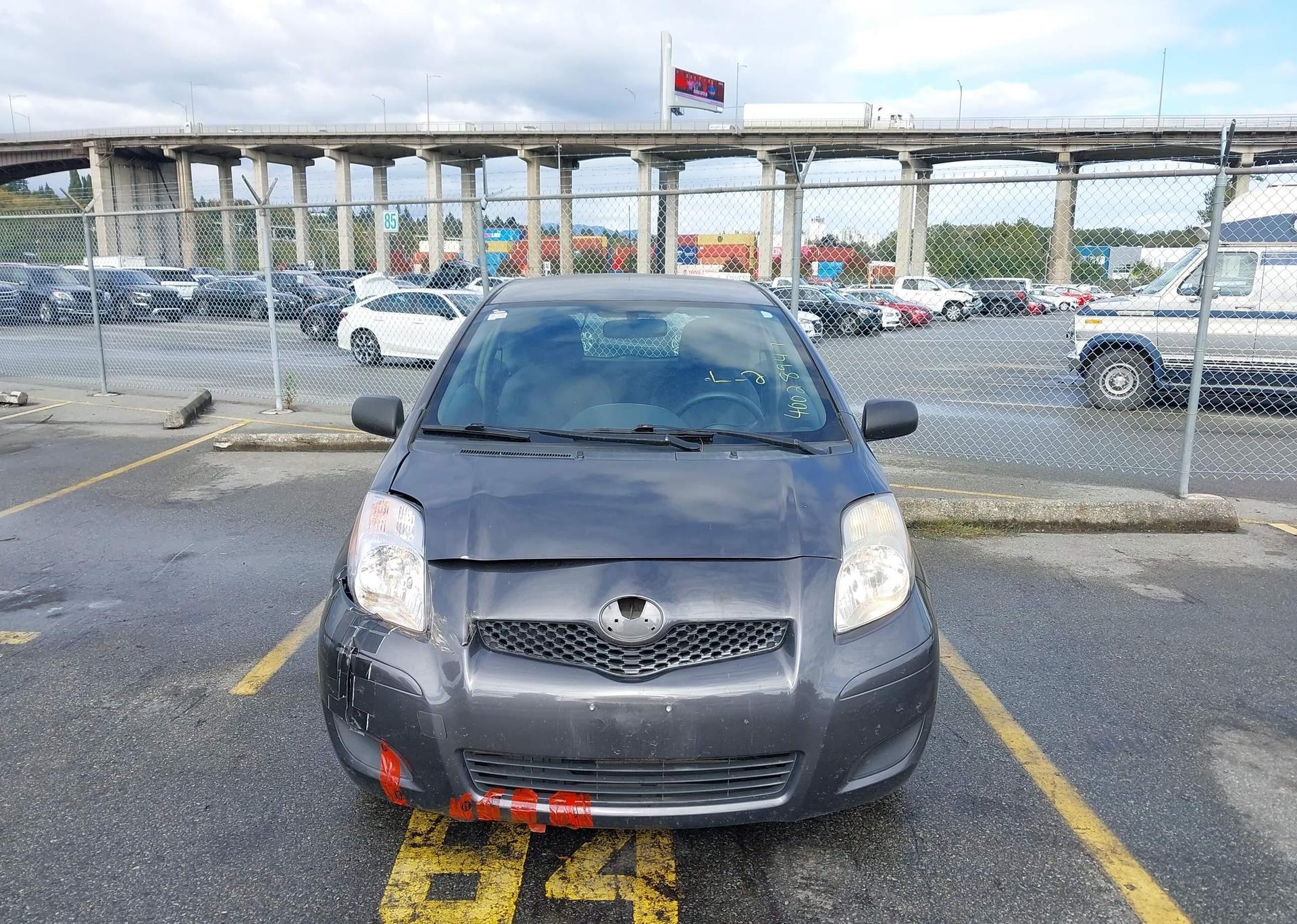 2010 TOYOTA YARIS