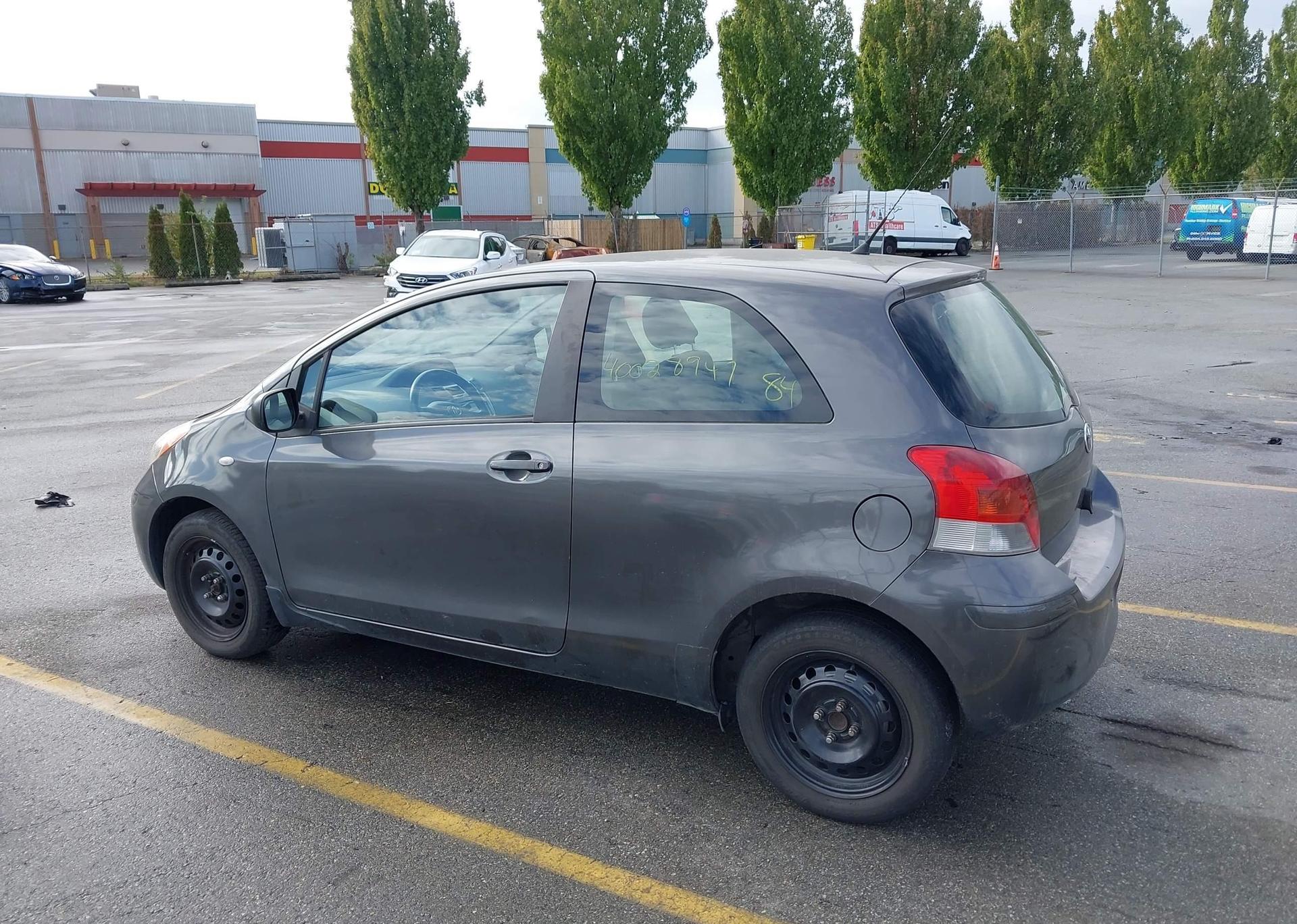 2010 TOYOTA YARIS