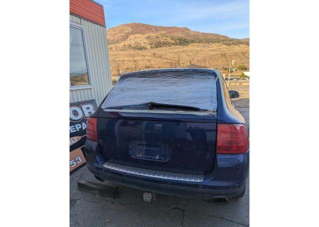 2004 PORSCHE CAYENNE V6