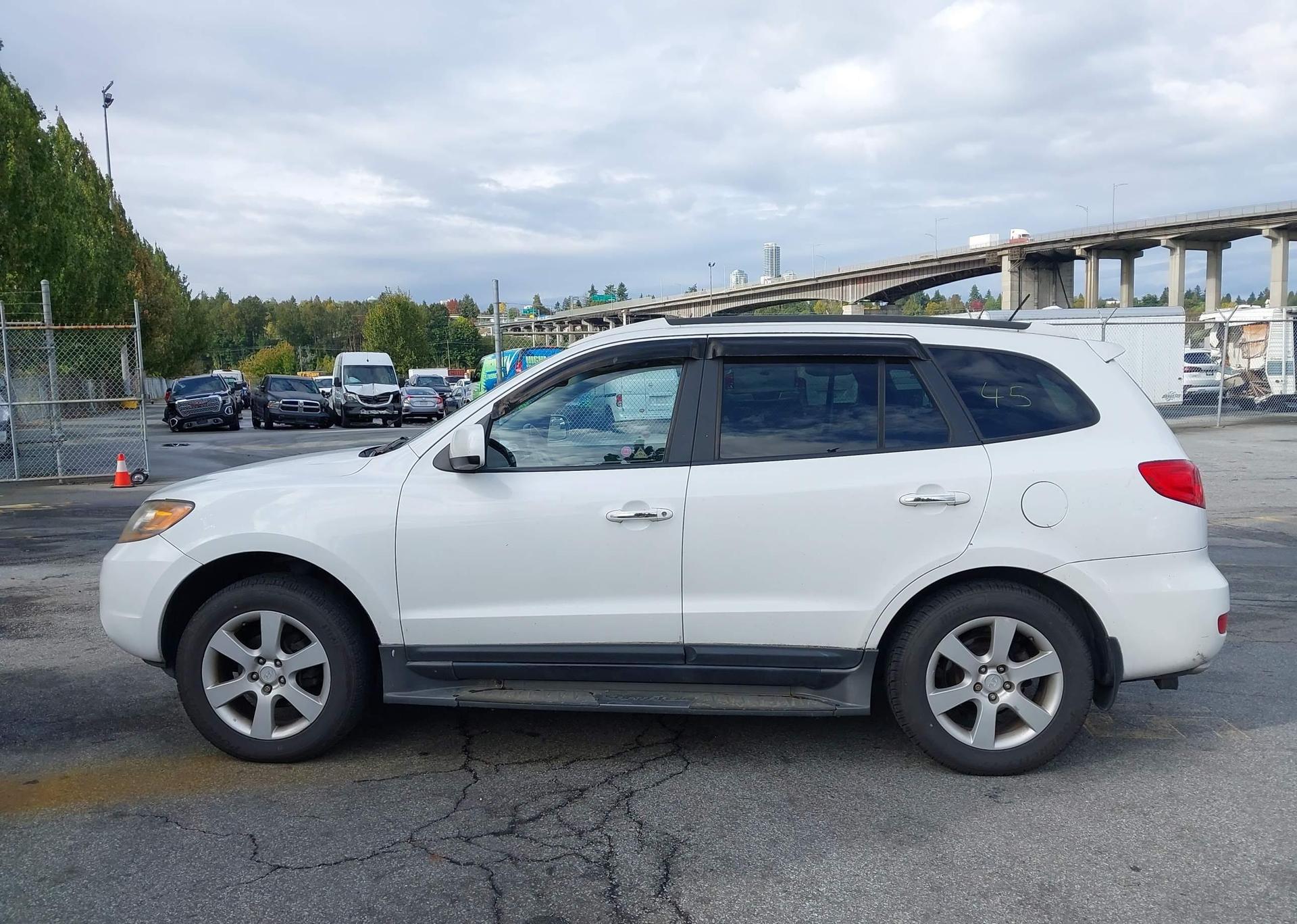 2009 HYUNDAI SANTA FE SE