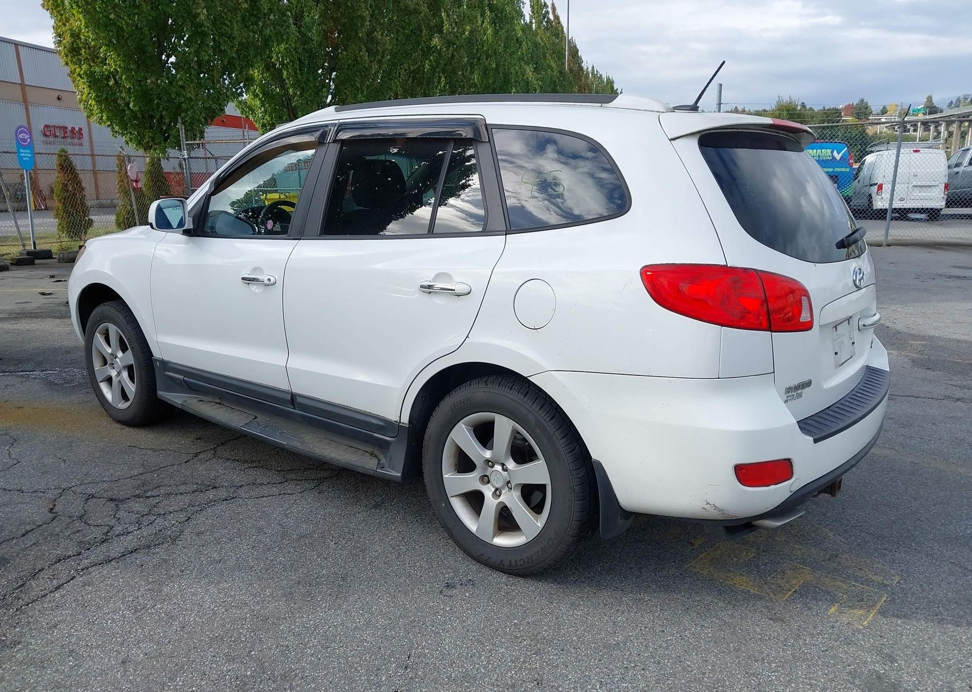 2009 HYUNDAI SANTA FE SE
