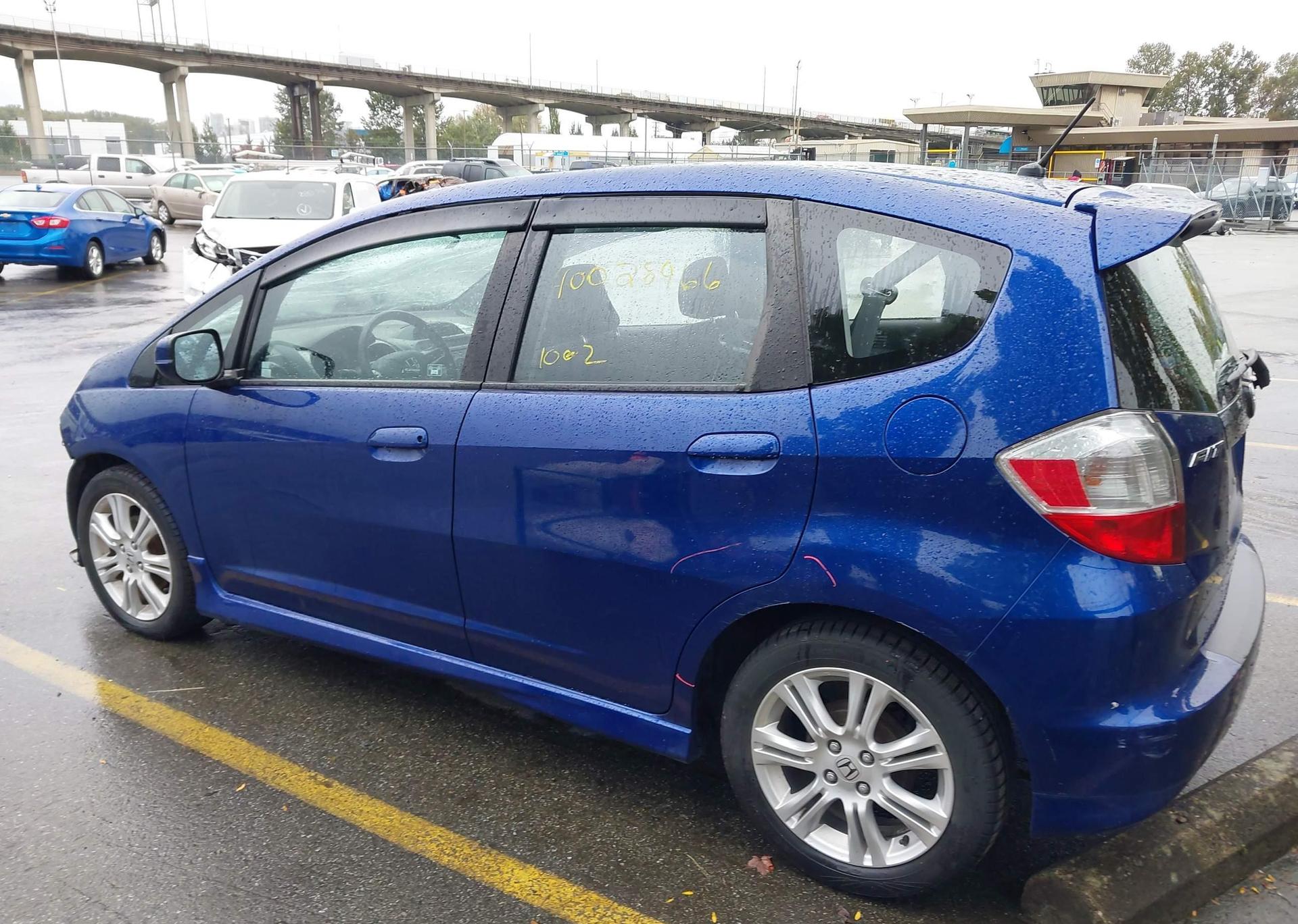 2010 HONDA FIT