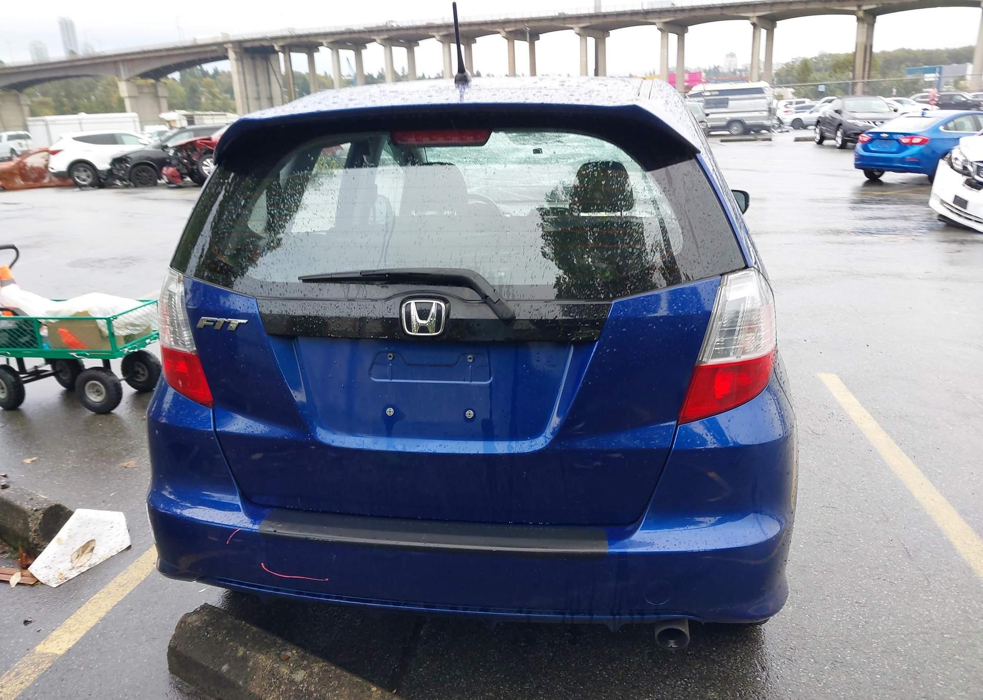 2010 HONDA FIT