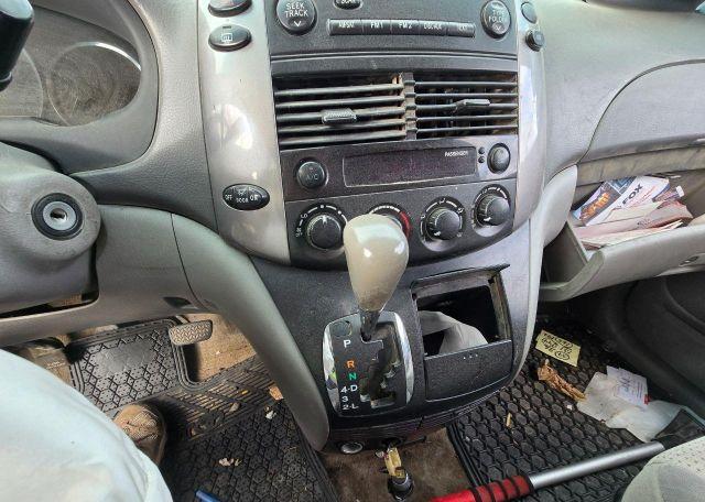 2009 TOYOTA SIENNA CE