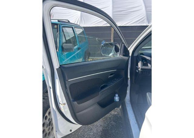 2012 MITSUBISHI RVR