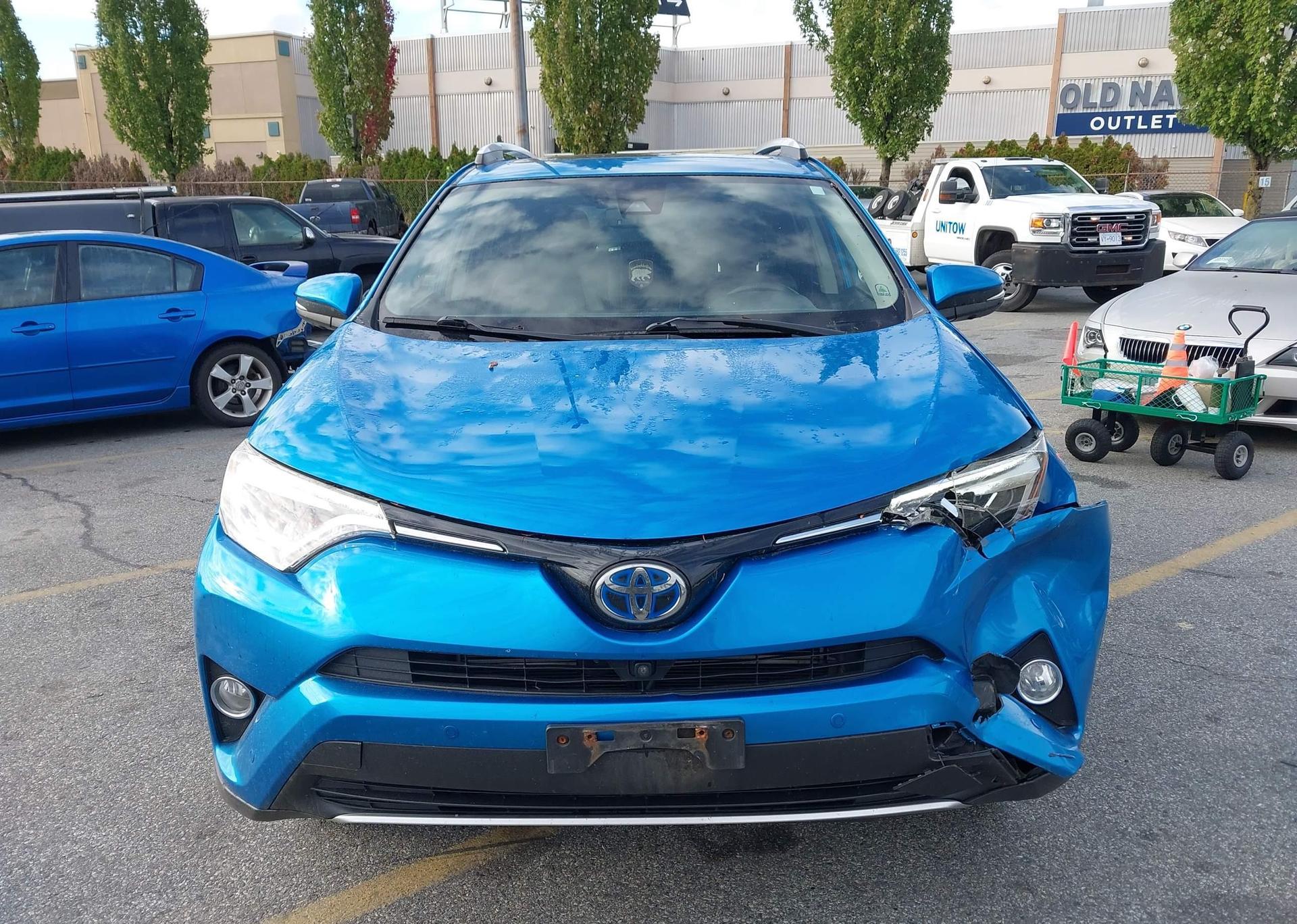 2016 TOYOTA RAV4