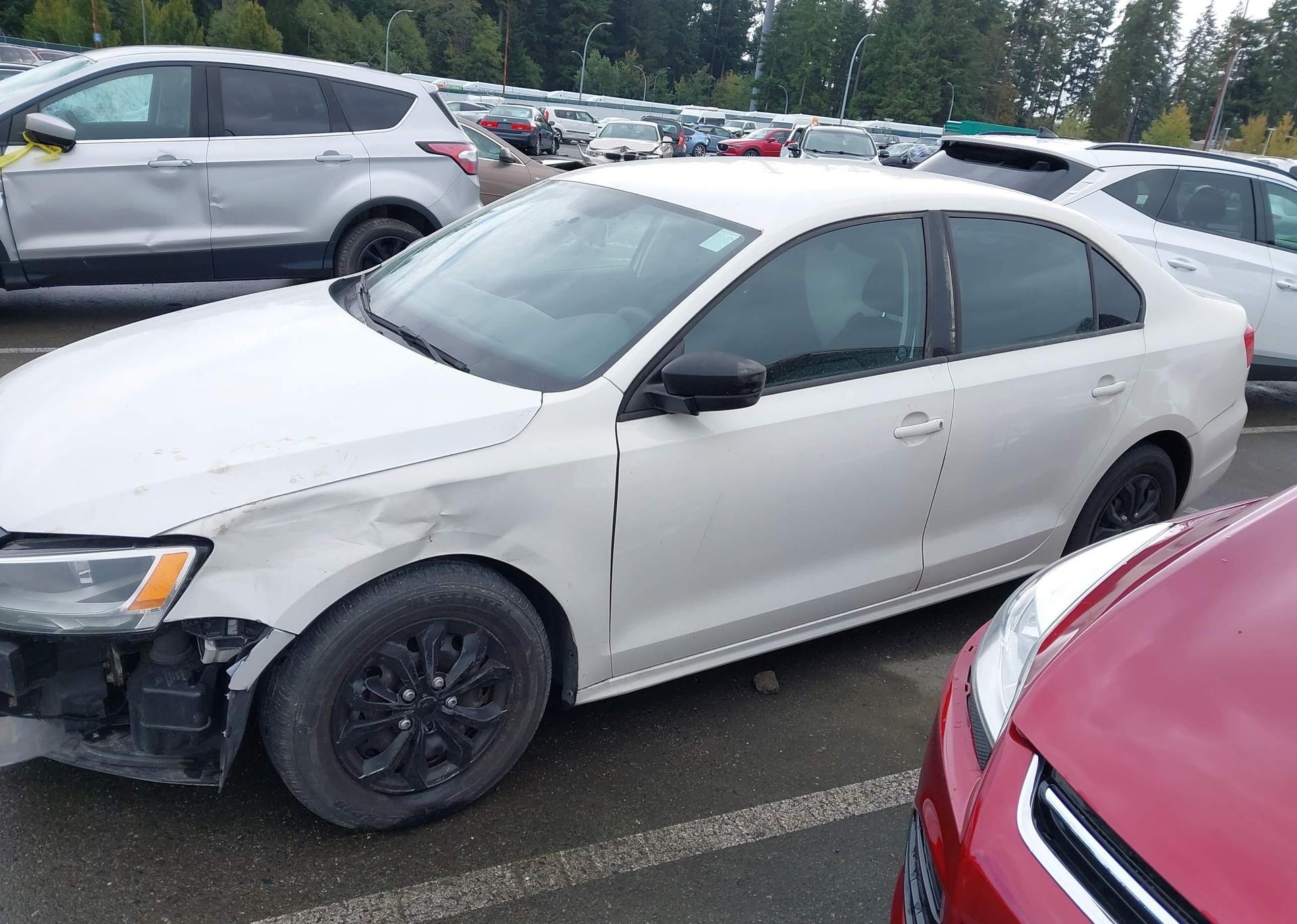 2012 VOLKSWAGEN JETTA