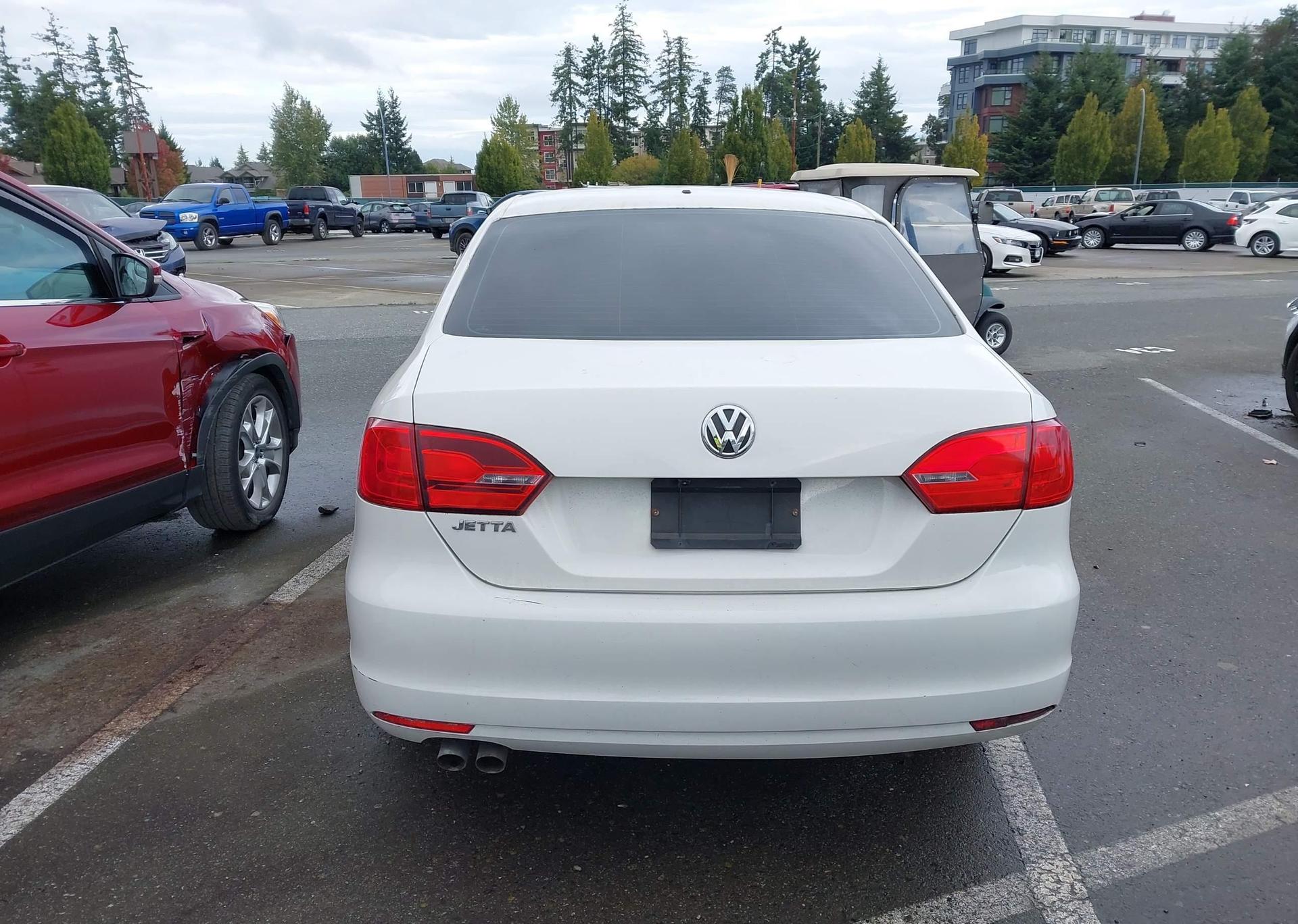 2012 VOLKSWAGEN JETTA