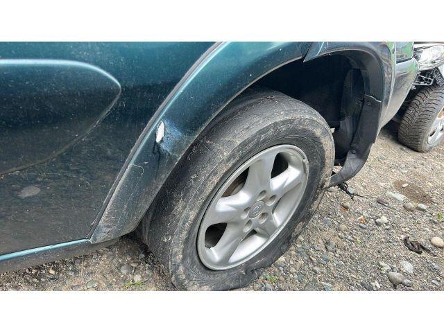 2001 TOYOTA RAV4