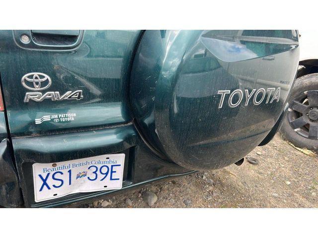 2001 TOYOTA RAV4
