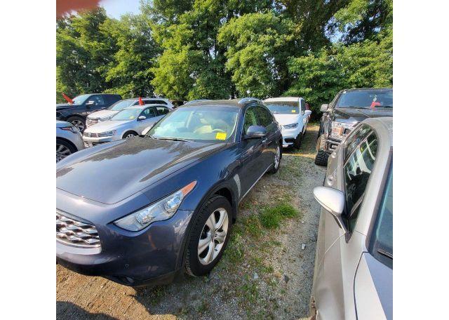 2011 INFINITI FX35