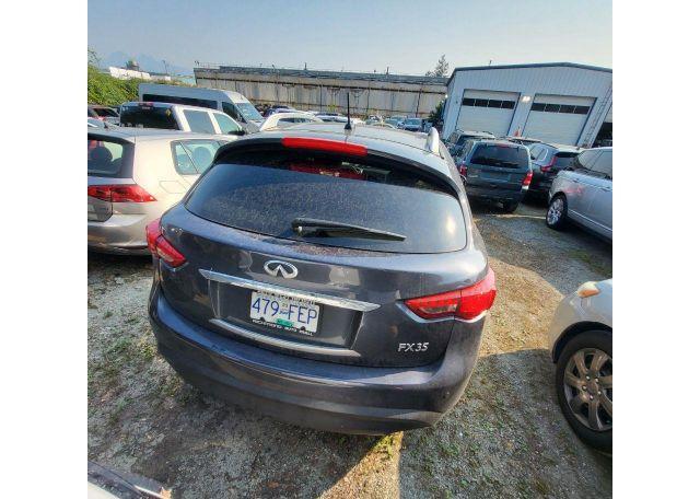 2011 INFINITI FX35