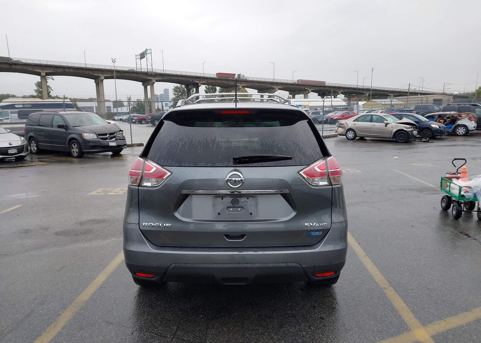 2014 NISSAN ROGUE